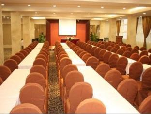 Suzhou Plaza Hotel Bagian luar foto